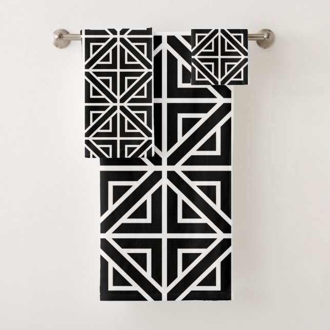 Black and White geometric shapes Bath Towel Set (Insitu)