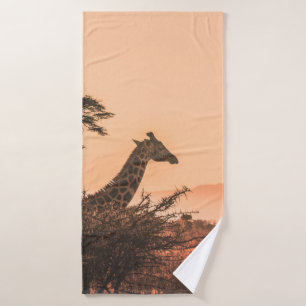 BLACK AND WHITE GIRAFFE ON BROWN GRASS FIELD BATH TOWEL