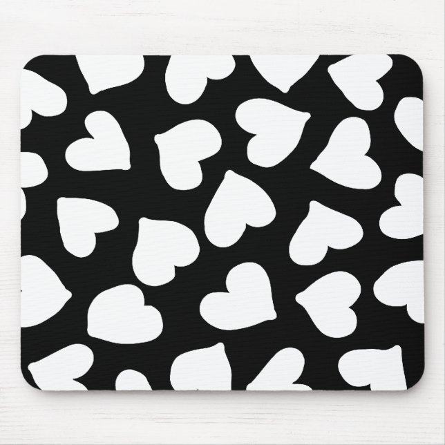 Black and White Heart Pattern Mouse Mat (Front)