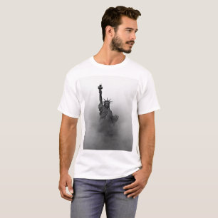 Black and White Lady Liberty shrouded in fog T-Shirt