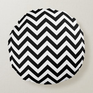 Black and White Large Chevron ZigZag Pattern Round Cushion