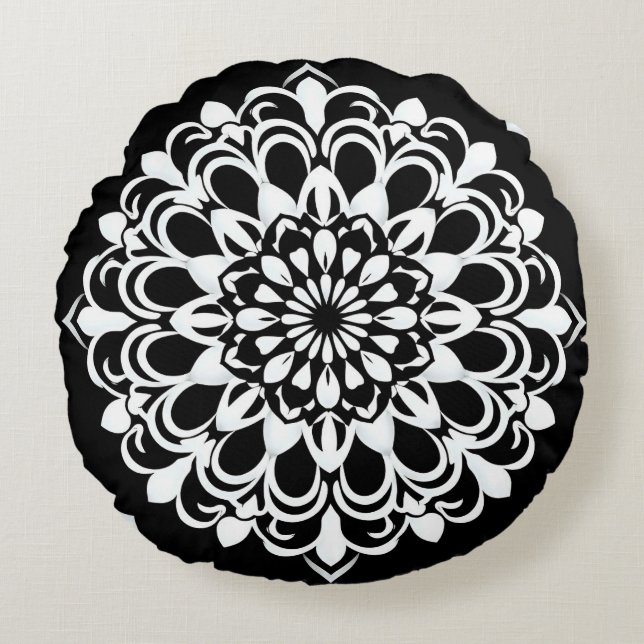 Black and White Mandala Design Round Cushion (Front)