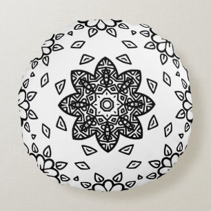 Black and White Mandala Frame Pattern Round Cushion