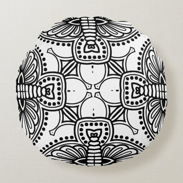 Black and White Mandala Frame Pattern  Round Cushion (Front)