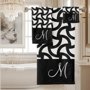 Black and White Modern Elegant Monogram Bath Towel Set