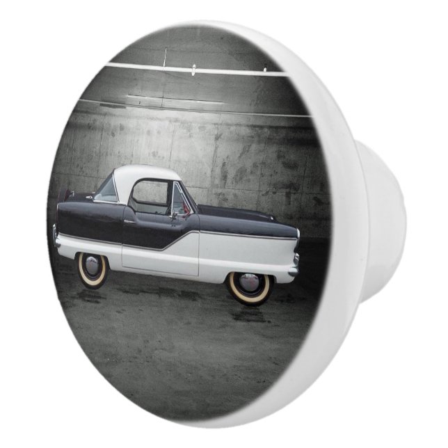Black and White Nash Metropolitan Ceramic Knob (Right)