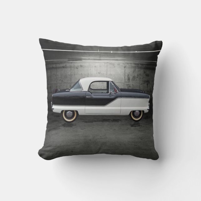 Black and White Nash Metropolitan Cushion (Front)