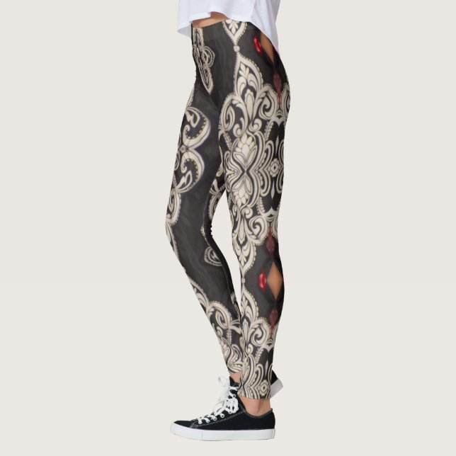 Black and white pattern leggings (Left)