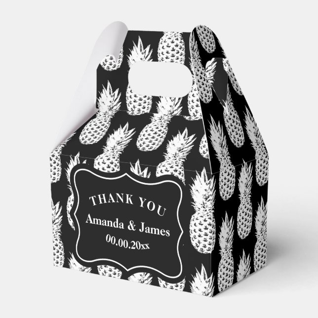 Black and white pineapple custom wedding party favour box (Front Side)