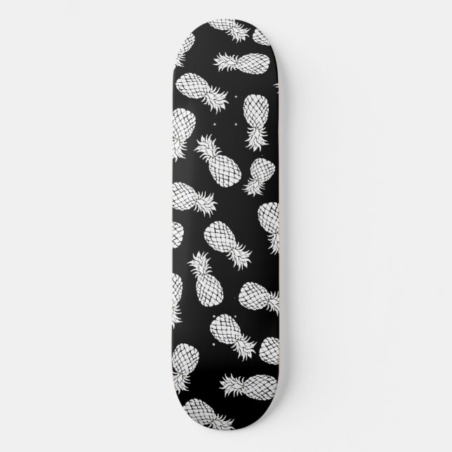 black and white pineapples pattern skateboard (Front)