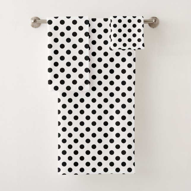 Black and White Polka Dot Bath Towel Set (Insitu)