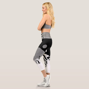 Black and White Print  Capri Leggings