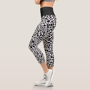Black And White Psychedelic Oragnic Skin Pattern Capri Leggings