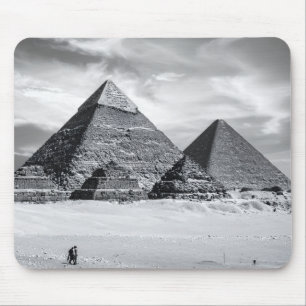 Black and White Pyramids Mouse Mat