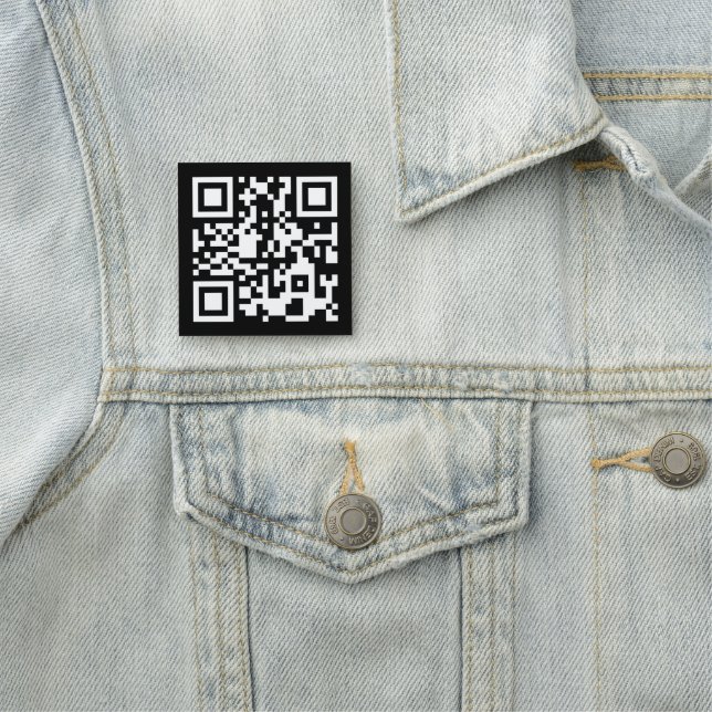 Black and White QR Code Name Tag (In Situ)
