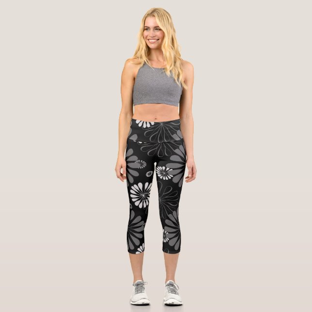 Black and White Retro Floral Capri Leggings (Front)