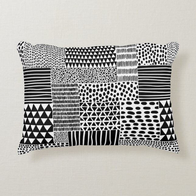 Black and white seamless doodle pattern. Hand-draw Decorative Cushion (Front)