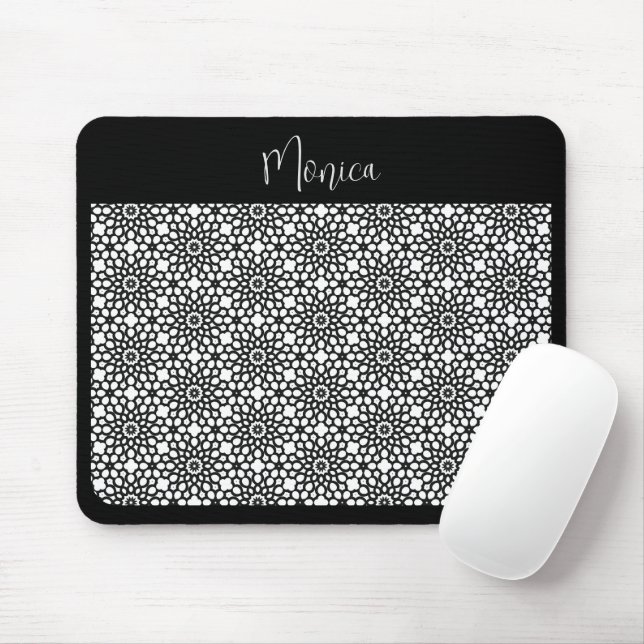 Black and White Snowflake Flower Pattern Mouse Mat (With Mouse)