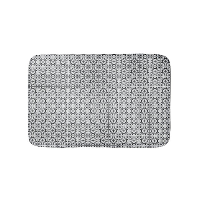 Black and White Spanish Style Tile Bath Mat (Front)