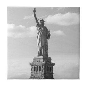 Black and White Statue of Liberty Tile