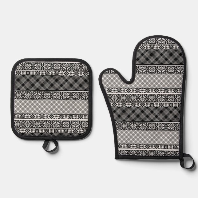 Black and white striped patchwork with lace oven mitt & pot holder set (Front)
