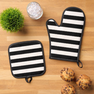 Black and White Stripes, Striped Pattern, Lines Oven Mitt & Pot Holder Set