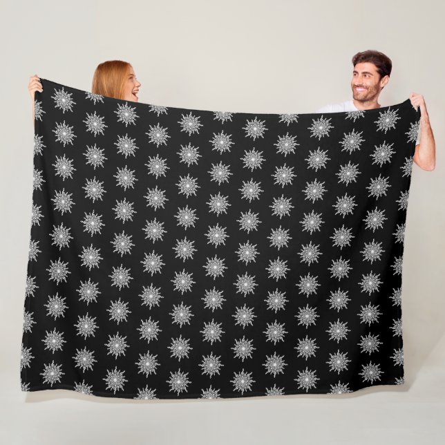 Black and White Treble Clef Snowflake Pattern Fleece Blanket (In Situ)