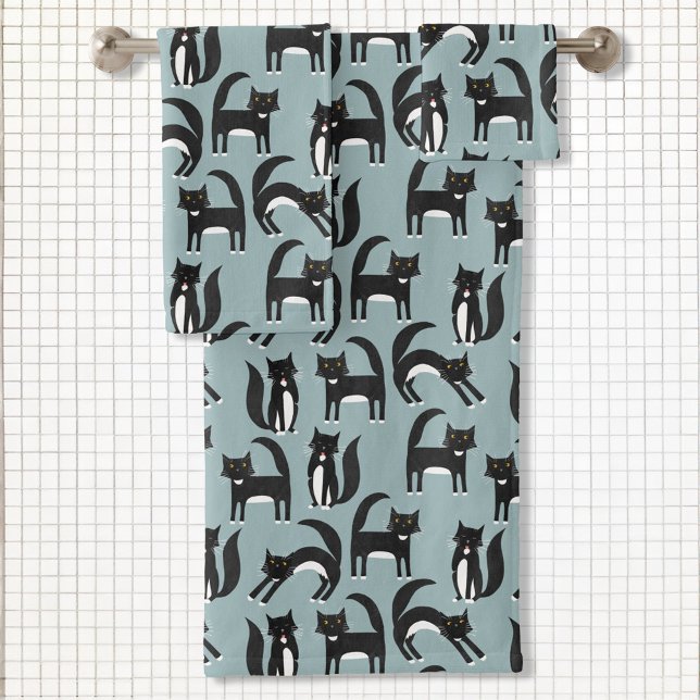 Black and White Tuxedo Cats Bath Towel Set (Black and White Tuxedo Cats fun bathroom towel set)