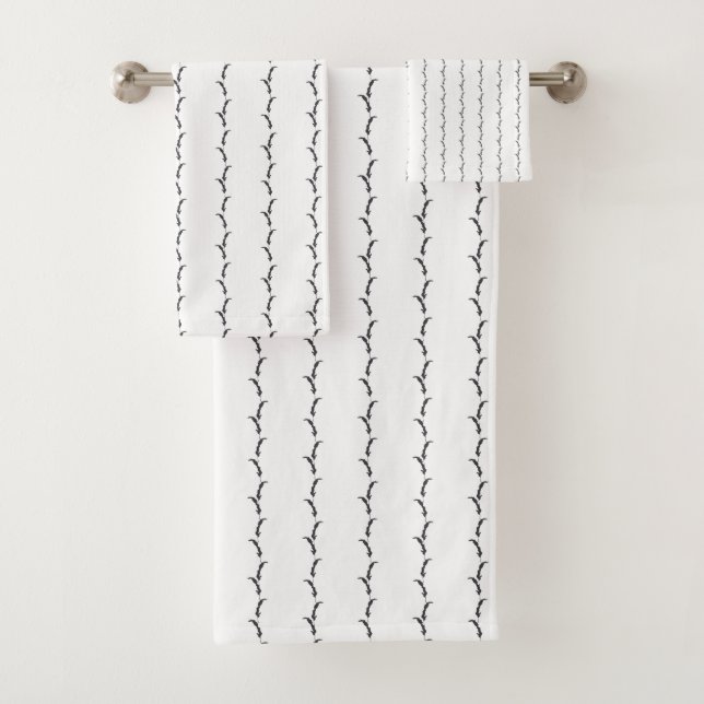 Black and White Wheat Grass Striped Bath Towel Set (Insitu)