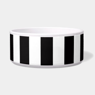 Black and White XL Stripes Pattern
