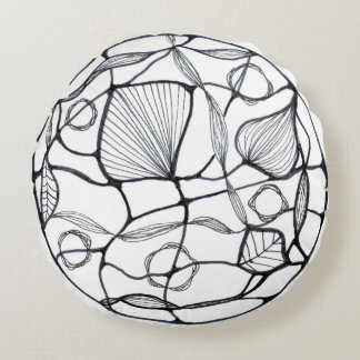 Black and white Zen design Round Cushion
