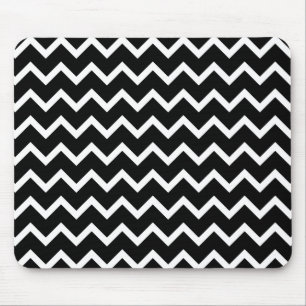 Black and White Zig Zag Pattern. Mouse Mat