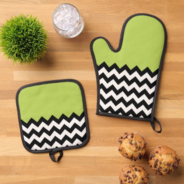 Black and White Zigzag Pattern, Chevron, Green Oven Mitt & Pot Holder Set (Top Down)