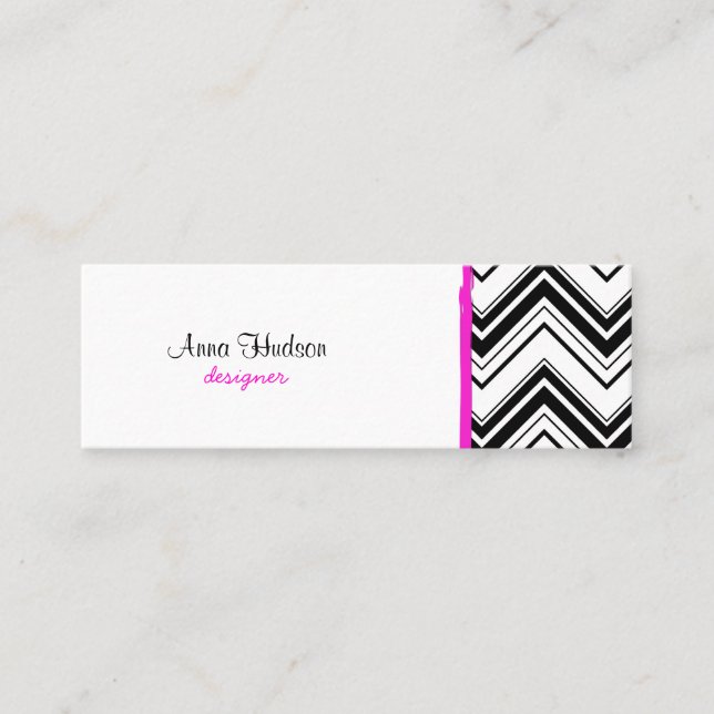 Black and White Zigzag Pattern, Chevron Pattern Mini Business Card (Front)