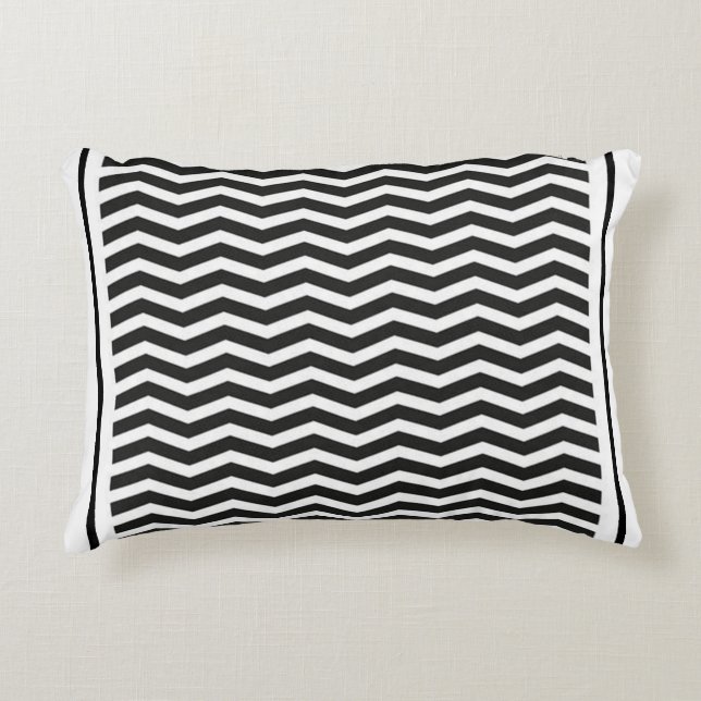 Black and White Zigzag Pattern  Decorative Cushion (Front)