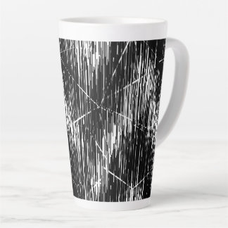 Black-and-white zigzag strokes latte mug