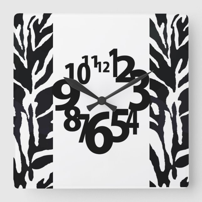 Black and Whiter Tiger Print Acrylic Wall Clock (Front)