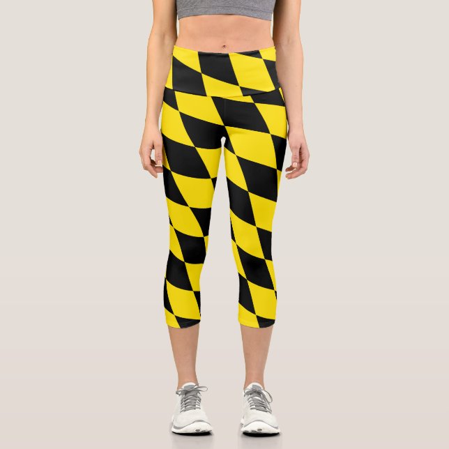 Black and Yellow Bavaria Diamond Flag Pattern Capri Leggings (Front)