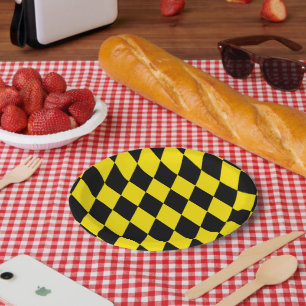 Black and Yellow Bavaria Diamond Flag Pattern Paper Plate