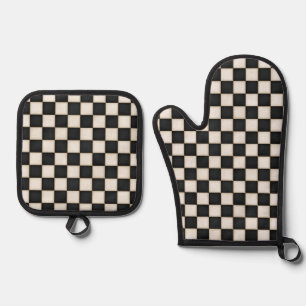 Black & Antique White Chequered Oven Mitt & Pot Holder Set