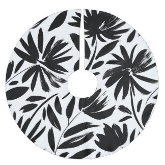 Black aster: vintage chrysanthemum pattern brushed polyester tree skirt