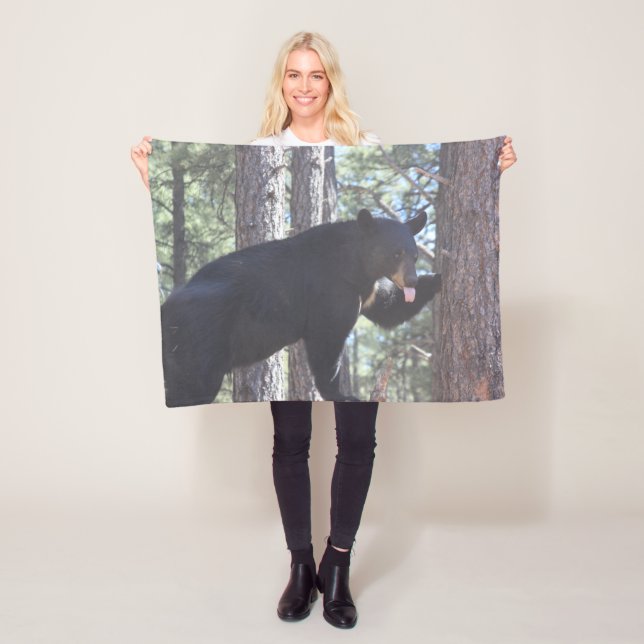 Black Bear Fleece Blanket (In Situ)