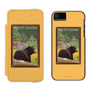 Black Bear in Forest - Mount Rainier, Washington Incipio Watson™ iPhone 5 Wallet Case