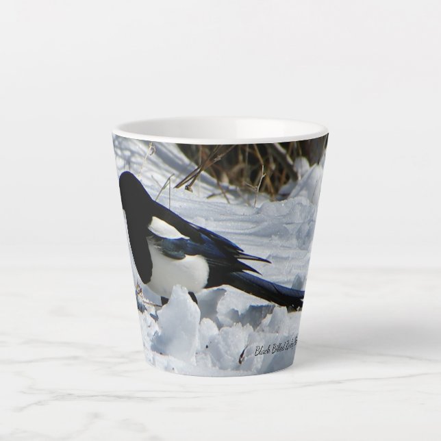 Black Billed Rocky Mountain Magpie latte mug (Front)