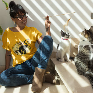 Black Cat and Owl Adventure in Egypt Unisex T-Shirt