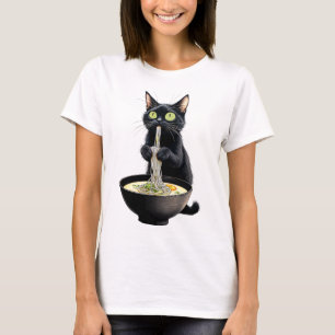 Black Cat Eating Ramen Noodles Japanese Food  T-Shirt