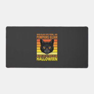 Black Cat Halloween Vintage Pumpkin Graphic Desk Mat