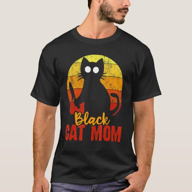 Black Cat Mum Halloween Gore Meow With Bloody Knif T-Shirt (Front)