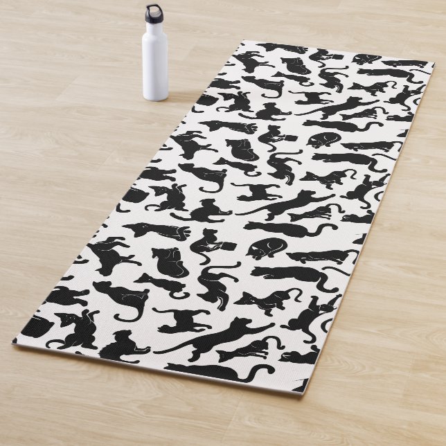Black Cat Pattern Yoga Mat (In Situ)