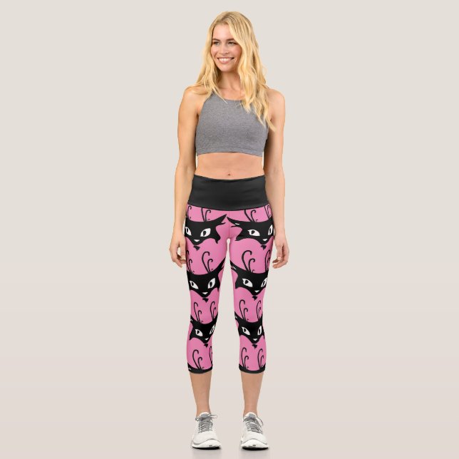 BLACK CAT  PRINT PINK CAPRI YOGA PANTS LEGGINGS (Front)